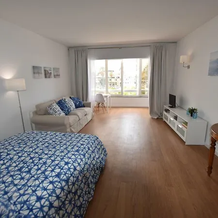 Daire Estoril, Amazing Studio Next To Tamariz Beach Estoril