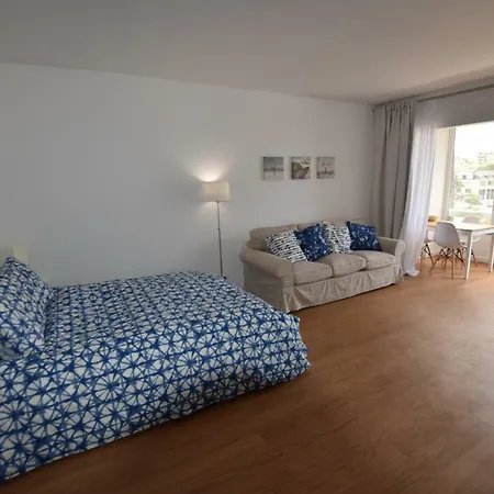 Estoril, Amazing Studio Next To Tamariz Beach Daire Estoril